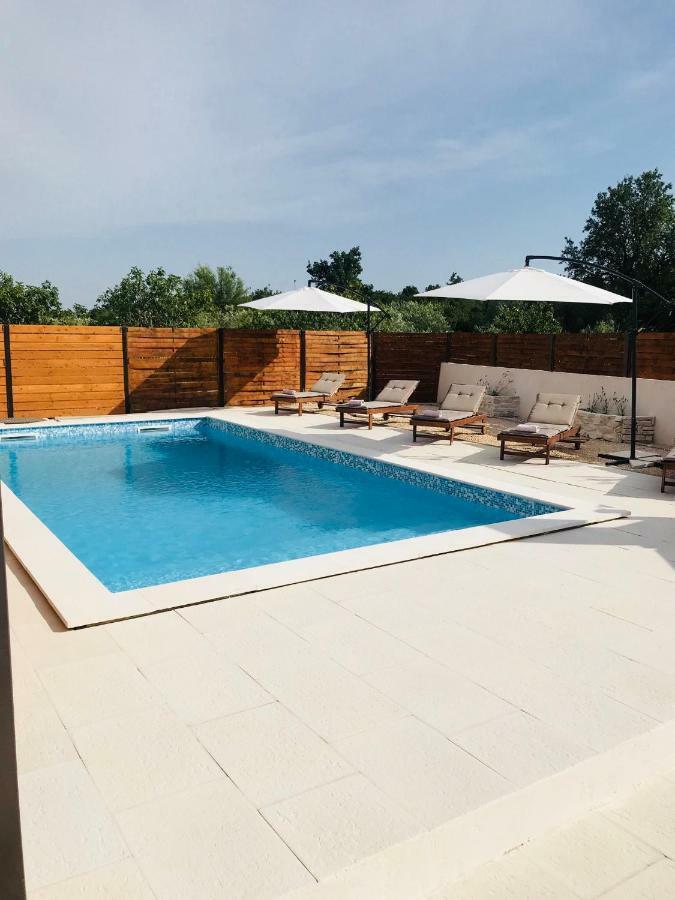 Apartments Malic Pridraga Zewnętrze zdjęcie