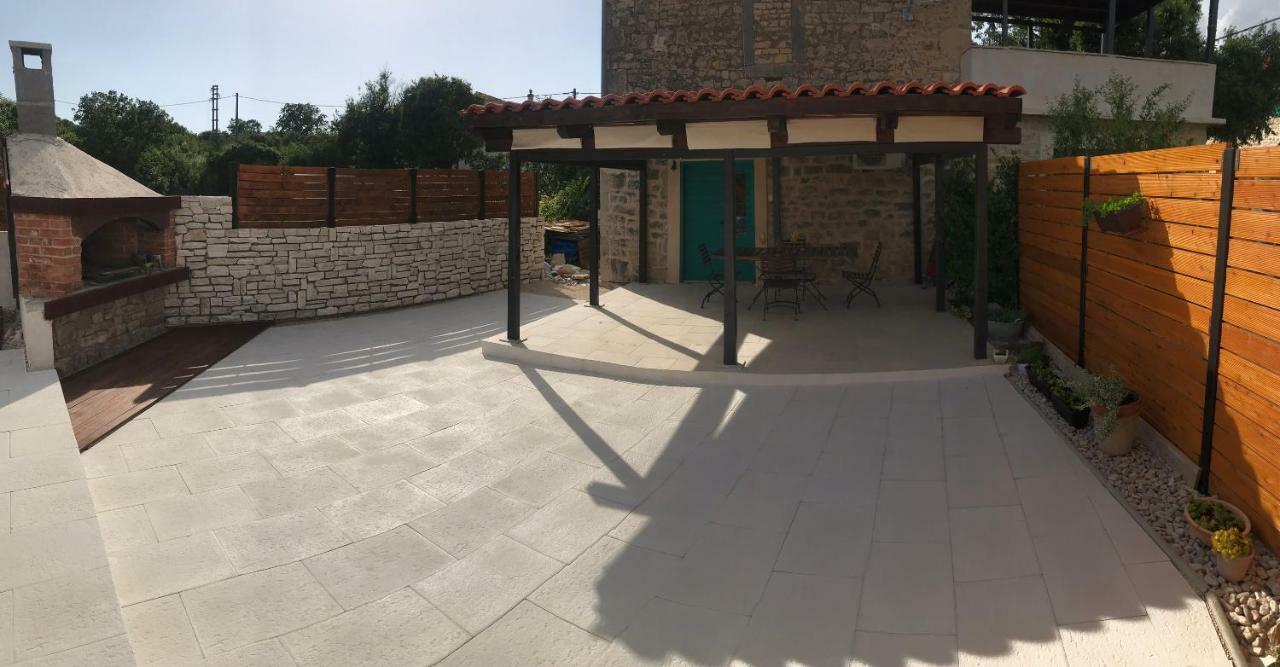 Apartments Malic Pridraga Zewnętrze zdjęcie