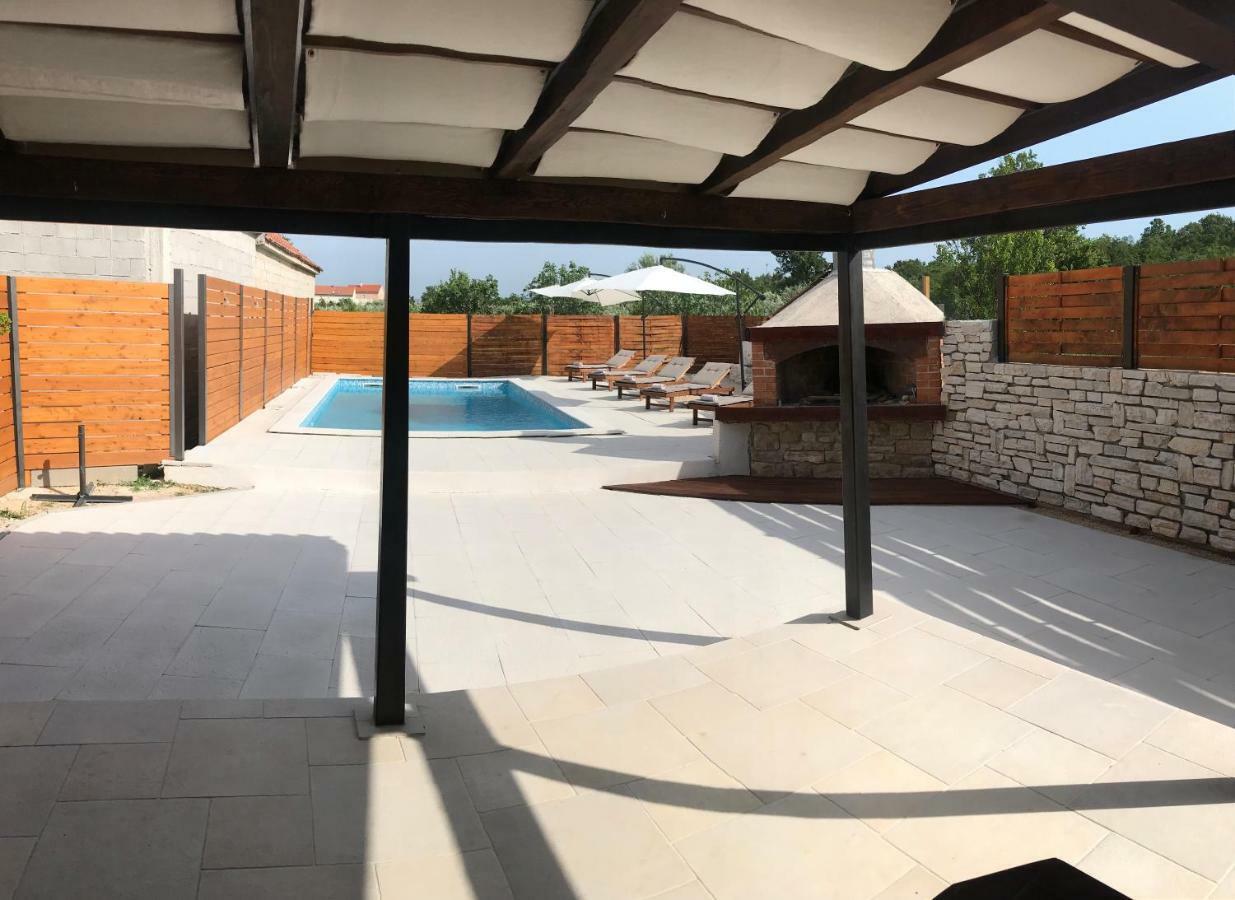 Apartments Malic Pridraga Zewnętrze zdjęcie